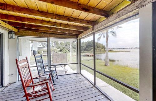 Lake Placid Casa | Lakefront Living