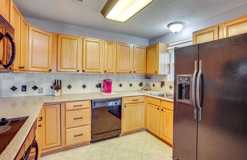 West Livingston Casa | Lakefront Livingston Retreat w/ Dock & Fire Pit!