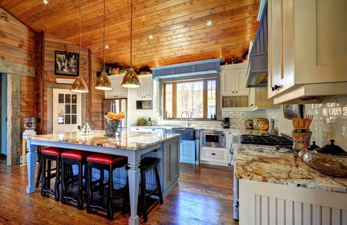 Eagle Lake Cabaña | La tonelería Casa - Haliburton Ontario Boutique Luxury Log Cabin