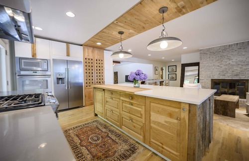 Winchester Casa | Lakefront Luxury on Tims Ford Lake