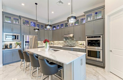 Braden River Casa | Lakefront Luxury Pool Spa Gym - Private Home with resort-like surroundings