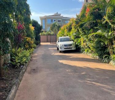 Munyonyo Apartamento | Lakefront Luxury Retreat Munyonyo