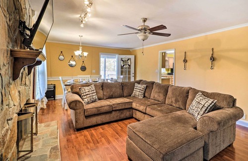 Macon Casa | Lakefront Macon Home w/ Pool, Dock & Fishing!