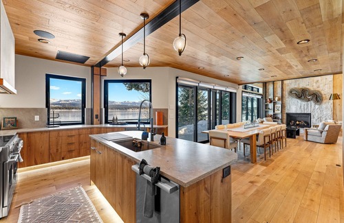 McCall Casa | Lakefront Mtn Modern - on Payette Lake, amazing views, private beach, dock, game room