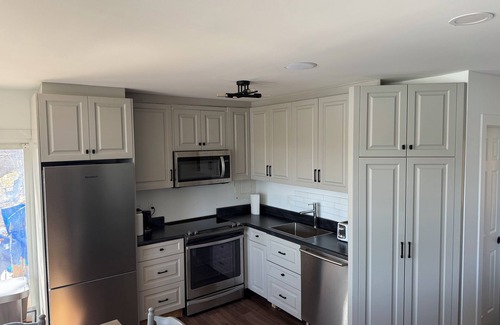 Muskoka Lakes Cabaña | Lakefront Muskoka 3 Bedroom Cottage with Breathtaking View