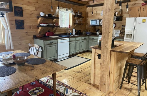 Lake Luzerne-Hadley Casa | Lakefront Nest - 10 mi from Lake George