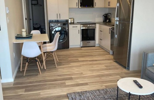 Okanagan-Similkameen Condominio | Lakefront Nest Beach House Suite