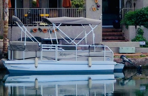 The Lakes Casa | Villa frente al mar relajante con servicios de barco y resort en The Lakes in Tempe