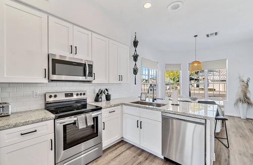 Arrowhead Lakes Casa | Lakefront Oasis