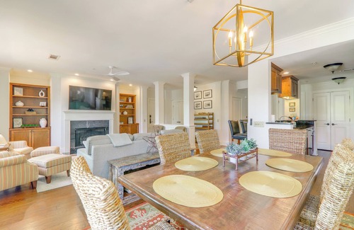 Lake Oconee Condominio | Lakefront Oconee Vacation Rental w/ Patio & Views!