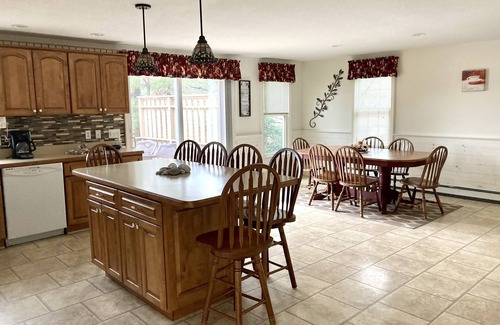 Mashpee Casa | Lakefront, private beach, stunning views