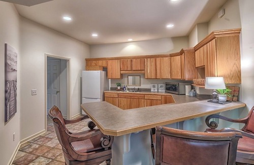 Troutman Casa | -Lakefront Relaxing Retreat-