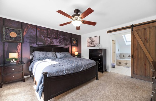 Troutman Complejo | Lakefront Resort/ Pool/ Epic Gameroom/ EVCharger / Pickleball Court / Hot Tub