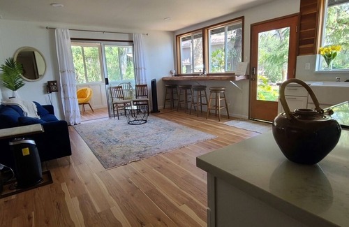 Kelseyville Casa | Lakefront Retreat! Beach, Dock, Lawn on Clearlake