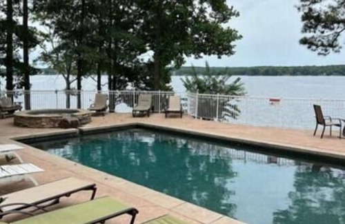 Reynolds Landing Casa | Lakefront Retreat!