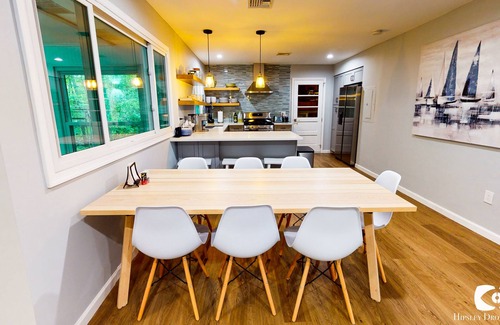 Pocono Summit Casa | Lakefront Retreat, Renovated, Pet Friendly, Close to All Area Attractions