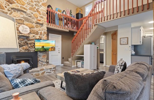 Sunrise Beach Casa | Lakefront Retreat w/ Private Dock, Kayaks, Swim Mat & Lake Views
