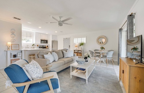 Clermont Casa | Lakefront Retreat w/ Kayaks & Fire Pit in Clermont