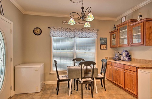 Cross Hill Casa | Lakefront Retreat w/ Dock, Fishing & Fire Pit!