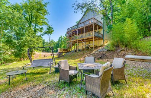 Ferndale Casa | Lakefront Retreat with Multi-Level Deck and Dock!