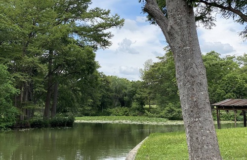 Seguin Casa | Lakefront/River front Lake Placid house