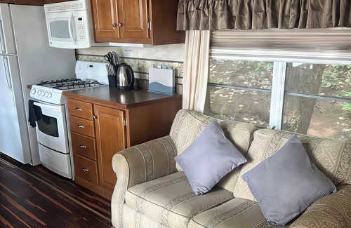 Parry Sound Casa | Lakefront RV Cottage in Parry Sound #3