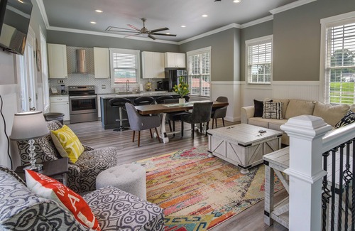 Clairfield Casa | Lakefront Sharps Chapel Retreat w/ Boat Dock!