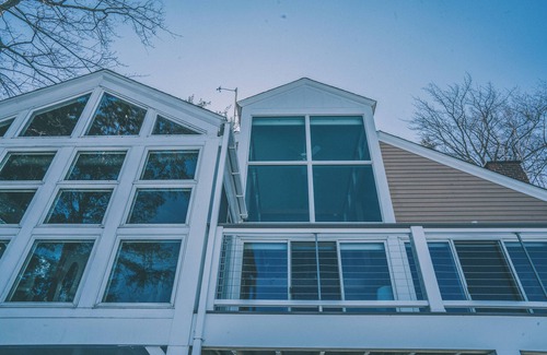 Alton Bay Casa | Lakefront, Sunsets & Sandbar w/Private Dock on private cul-de-sac