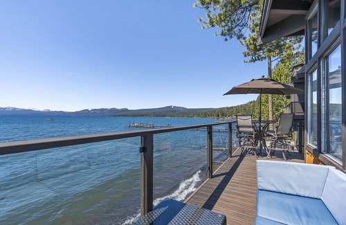 Dollar Point Condominio | Lakefront Tahoe Condo with 180º Views | Sunny Deck | HOA Pool, Tennis Courts, 300' Pier