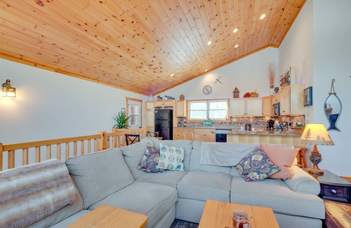 Tomahawk Casa | Lakefront Tomahawk Getaway w/ Deck & 2 Fireplaces!
