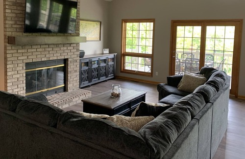 Jacksboro Casa | Windsor Cove Retreat para 18 en el lago Norris