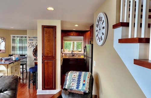 Nancy Cabina | Lakefront with Incredible Views! Pet Friendly & Hot Tub Overlooking the lake!