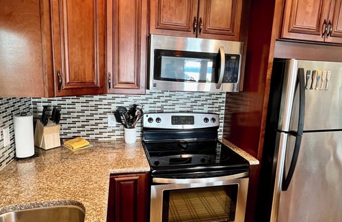 Nancy Cabina | Lakefront with Incredible Views! Pet Friendly & Hot Tub Overlooking the lake!