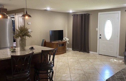 Land O' Lakes Casa | Lakehouse - Bring your small boat, jet ski or use our kayaks!