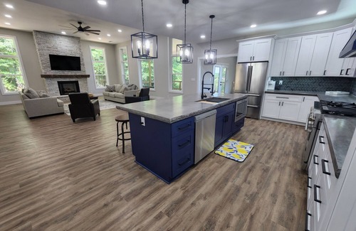 Cadiz Casa | Lakehouse on Lake Barkley