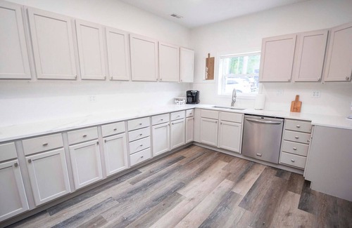 Noblesville Casa | Lakehouse - Sleeps 20 w/ free boat slip