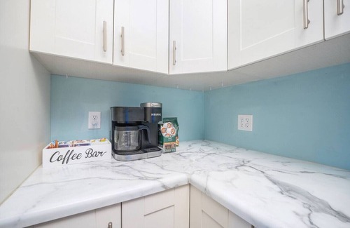 South Gull Lake Casa | Lakehouse Suite in Richland