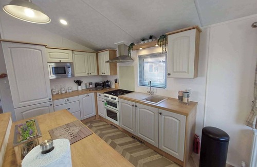 Yealand Conyers Cabina | Lakeland Lodge- 3Bed-2 Bath- Private Patio