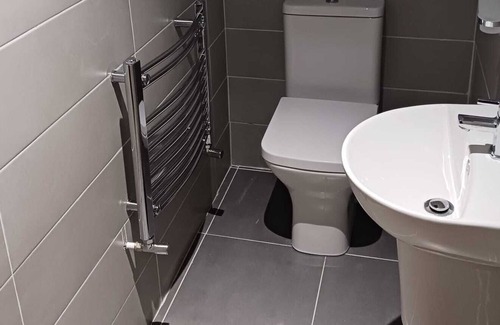 Enniskillen Apartamento | Lakeland Lodge at Fermanagh lakes close to 'Stairway to heaven'.