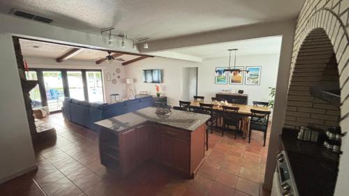 Lakeland Casa | Lakeland Pool home