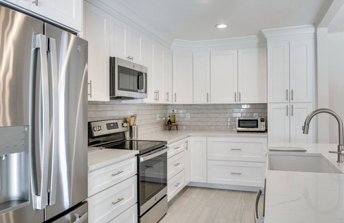 Lakeland Casa | Lakeland Retreat w/ Private Pool & Yard Games!