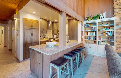 South Lake Tahoe Condominio | Lakeland Village South Lake Tahoe