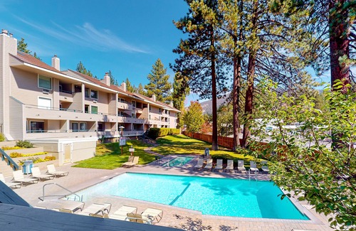 South Lake Tahoe Condominio | Lakeland Village South Lake Tahoe