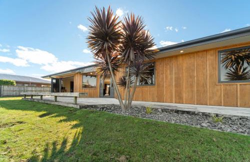 Kinloch Casa | Lakemere House