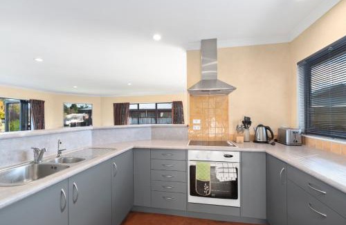 Kinloch Casa | Lakemere House
