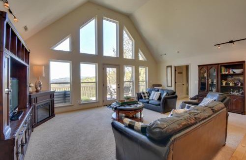 Lakemont Casa | Lakemont Retreat Game Room, Hot Tub, and Mtn Views!