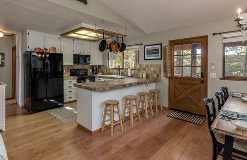 Glencoe Casa | LakeMont, wifi, GENERATOR, King bd, FREE Lake access +A/C