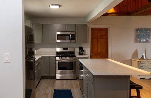 Madison-on-the-Lake Cabaña | LakePointe Shores #4 -Beautiful cottage Madison on the Lake