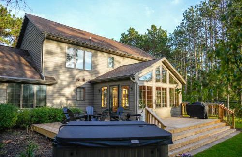 Rome Casa | Lakes and Links Luxury Retreat