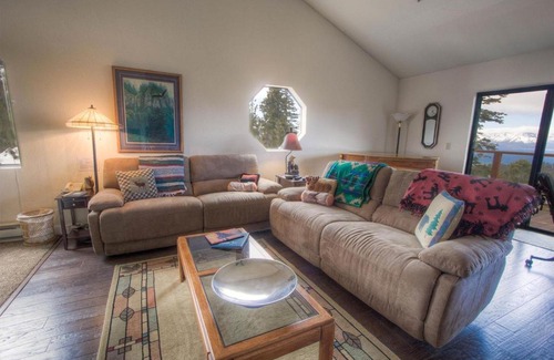 Tahoe Village Casa | Lakescape by Lake Tahoe Accommodations